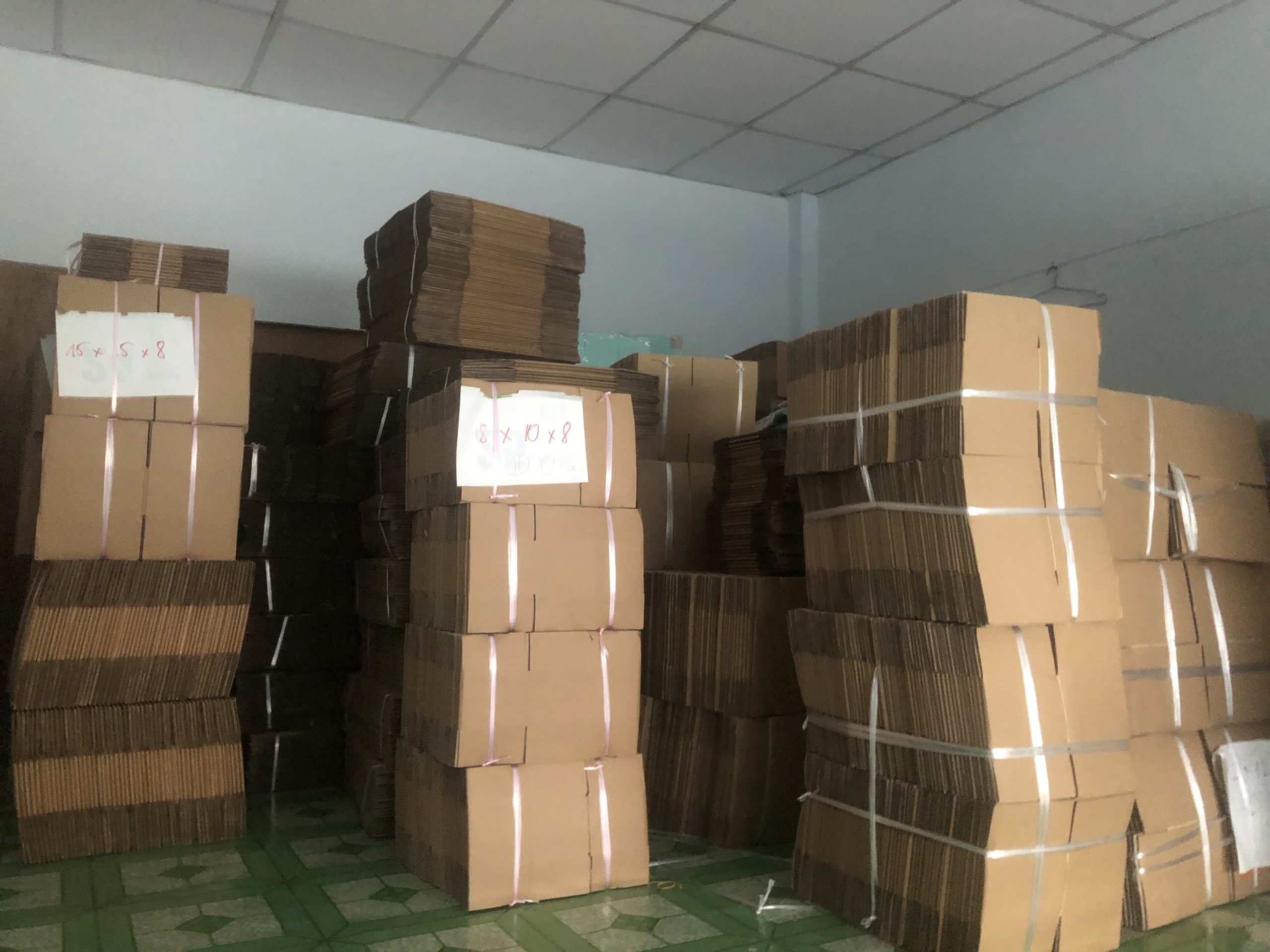 Thị trường thùng carton giá rẻ